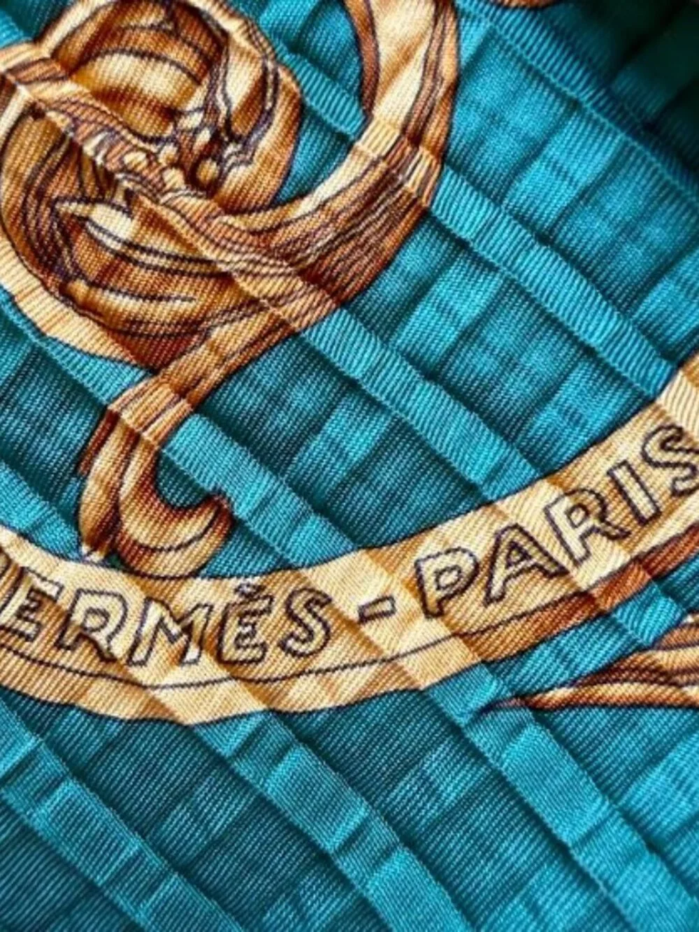 Hermes Green Les Tuileries Joachim Metz Mosaic Pleats Silk Scarf